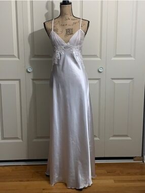 Frederick’s of Hollywood Bridal Negligee w train